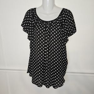 Philosophy Black and White Printed Flutter Sleeve Blouse